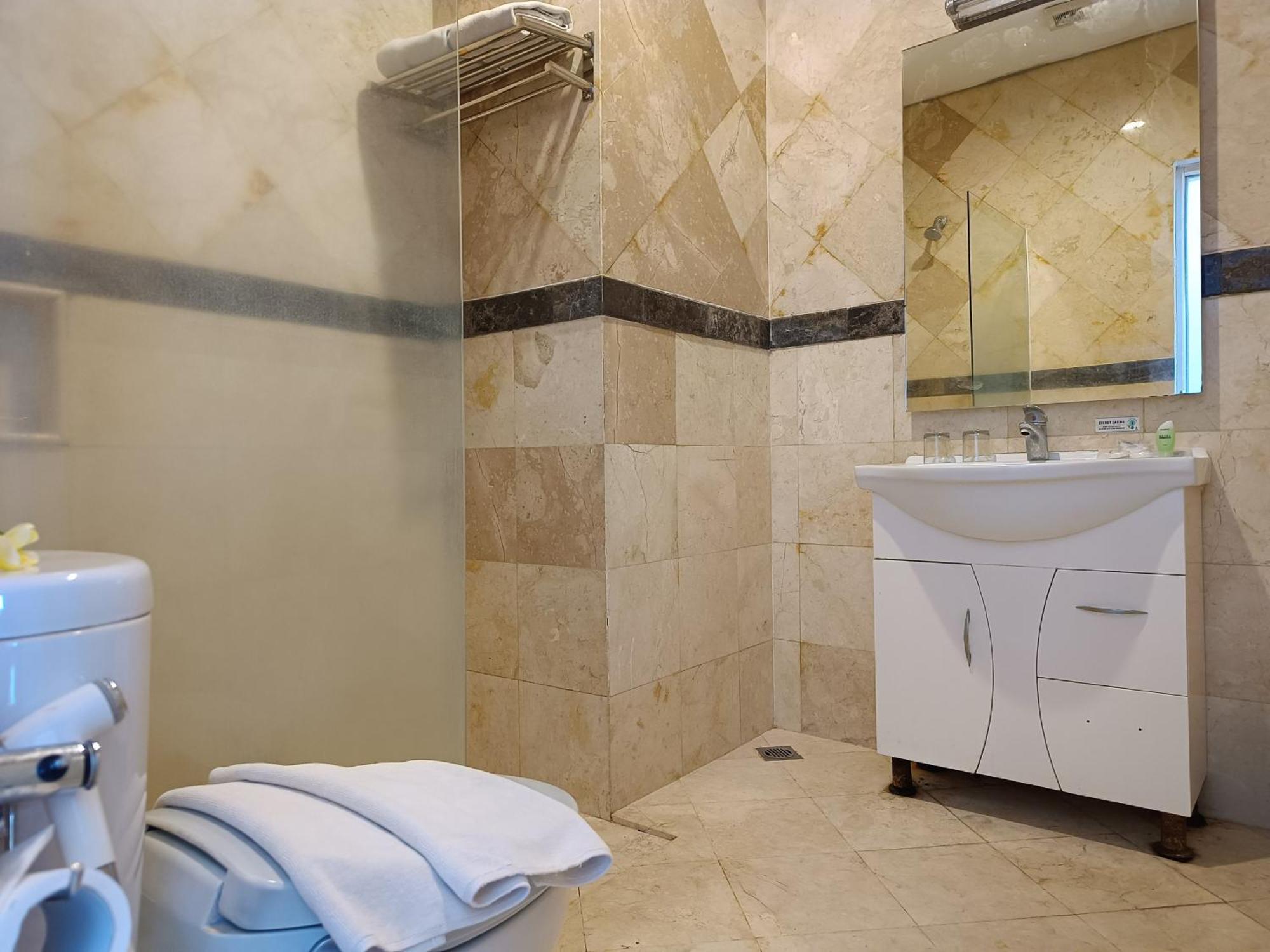 Royal Hotel And Villas Trawas Δωμάτιο φωτογραφία