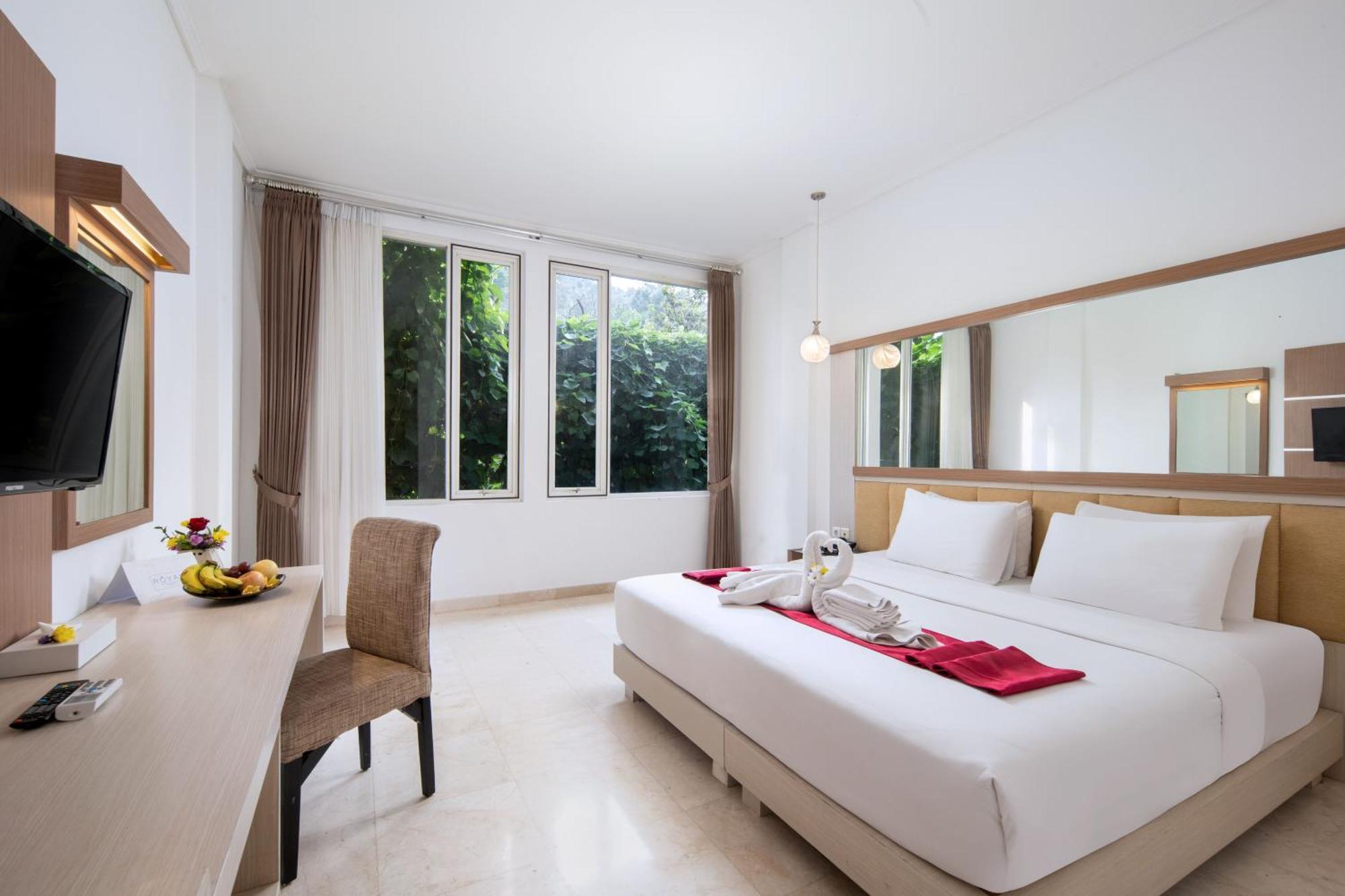 Royal Hotel And Villas Trawas Εξωτερικό φωτογραφία